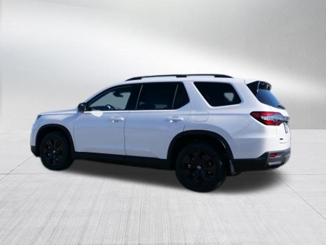 New 2026 Honda Pilot Black Edition image 5