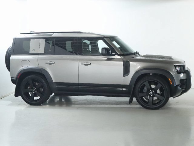 Used 2022 Land Rover Defender 110 X-Dynamic HSE AWD/4WD image 10