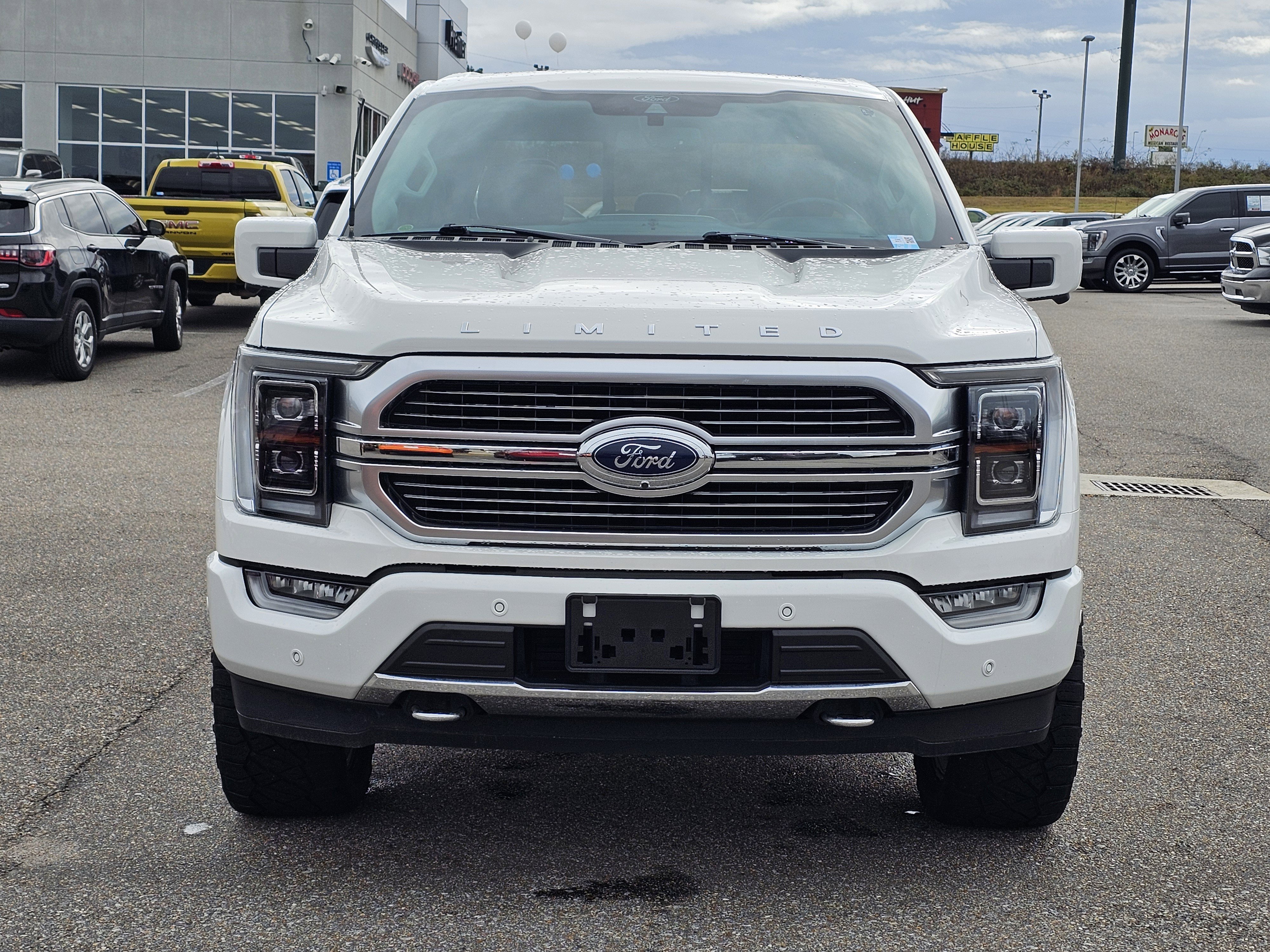 Used 2021 Ford F150 Limited image 2