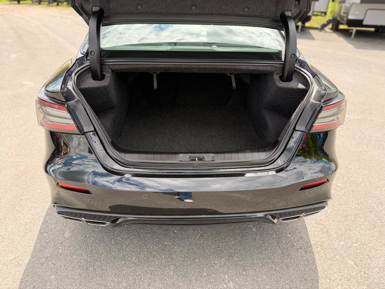 Used 2019 Nissan Maxima Platinum w/ Illumination Package FWD image 15