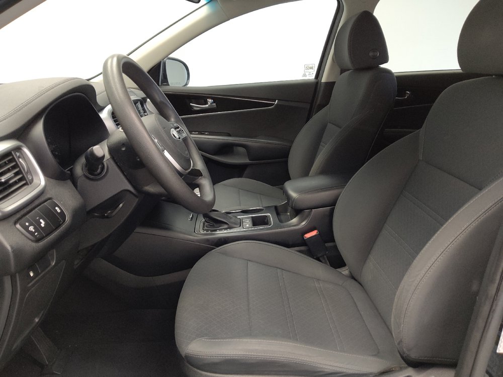 Used 2020 Kia Sorento LX AWD/4WD image 17