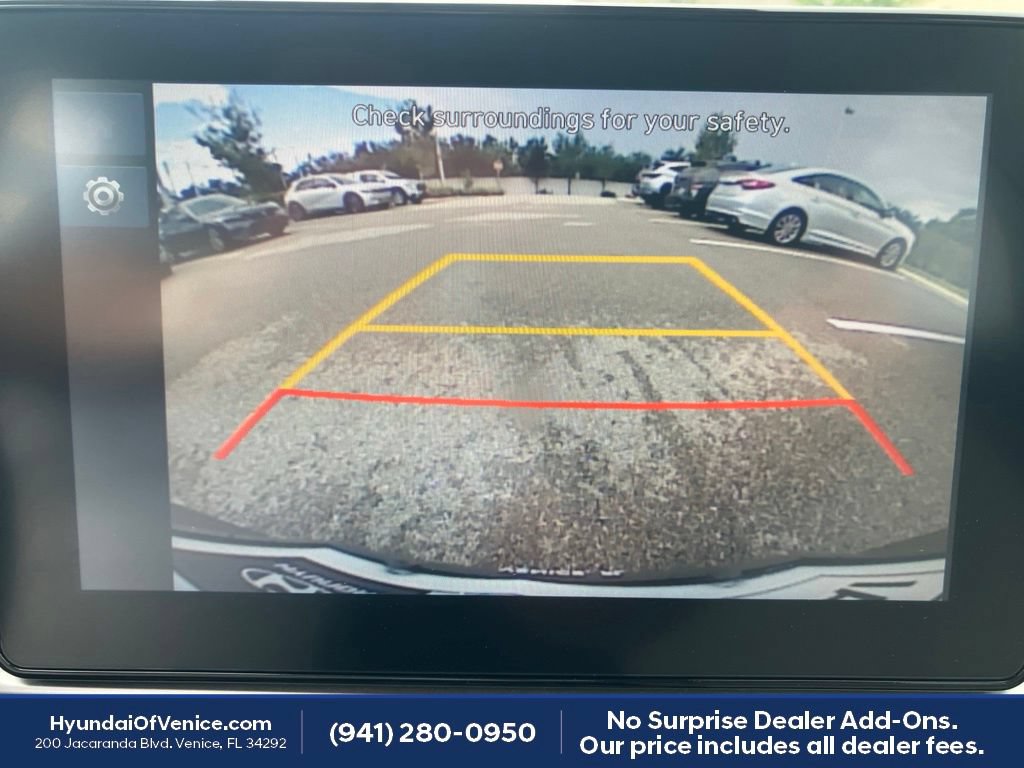 Used 2026 Hyundai Venue SEL FWD image 13