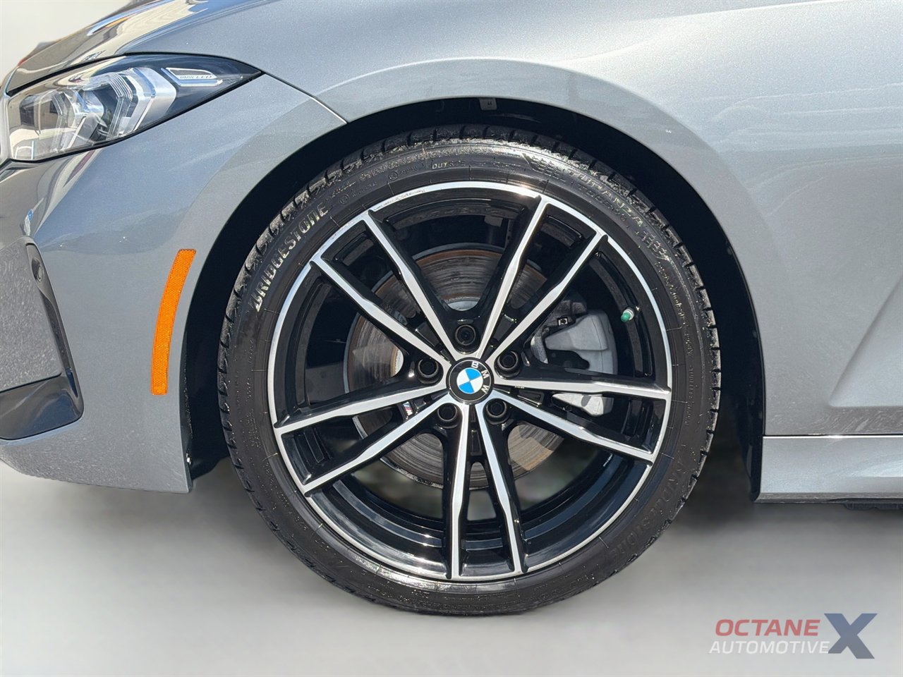 Used 2023 BMW 330i Sedan w/ M Sport Package RWD image 32