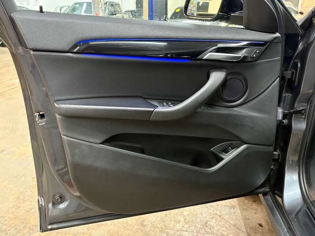 Used 2018 BMW X2 xDrive28i AWD/4WD image 26