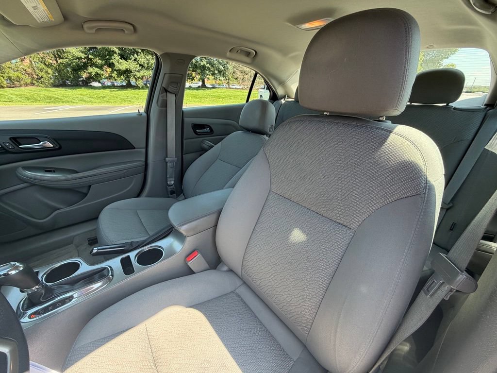 Used 2016 Chevrolet Malibu LS w/ Protection Package FWD image 7