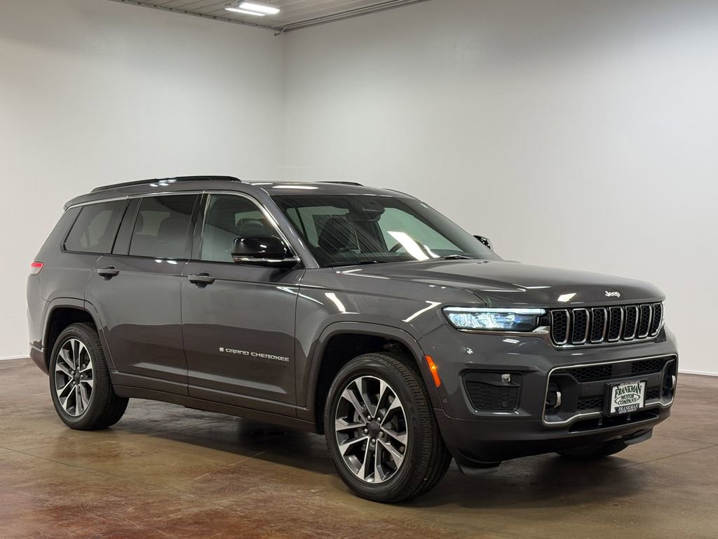 Used 2024 Jeep Grand Cherokee L Overland w/ Trailer Tow Package image 22