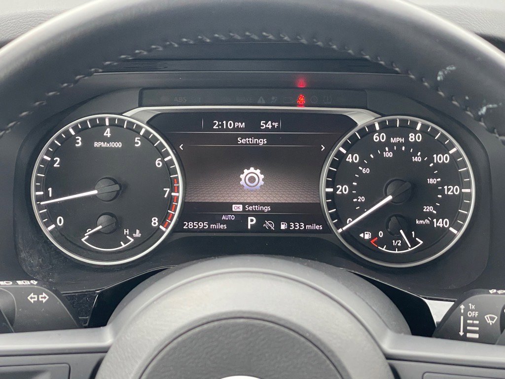 Used 2025 Nissan Pathfinder SV image 17