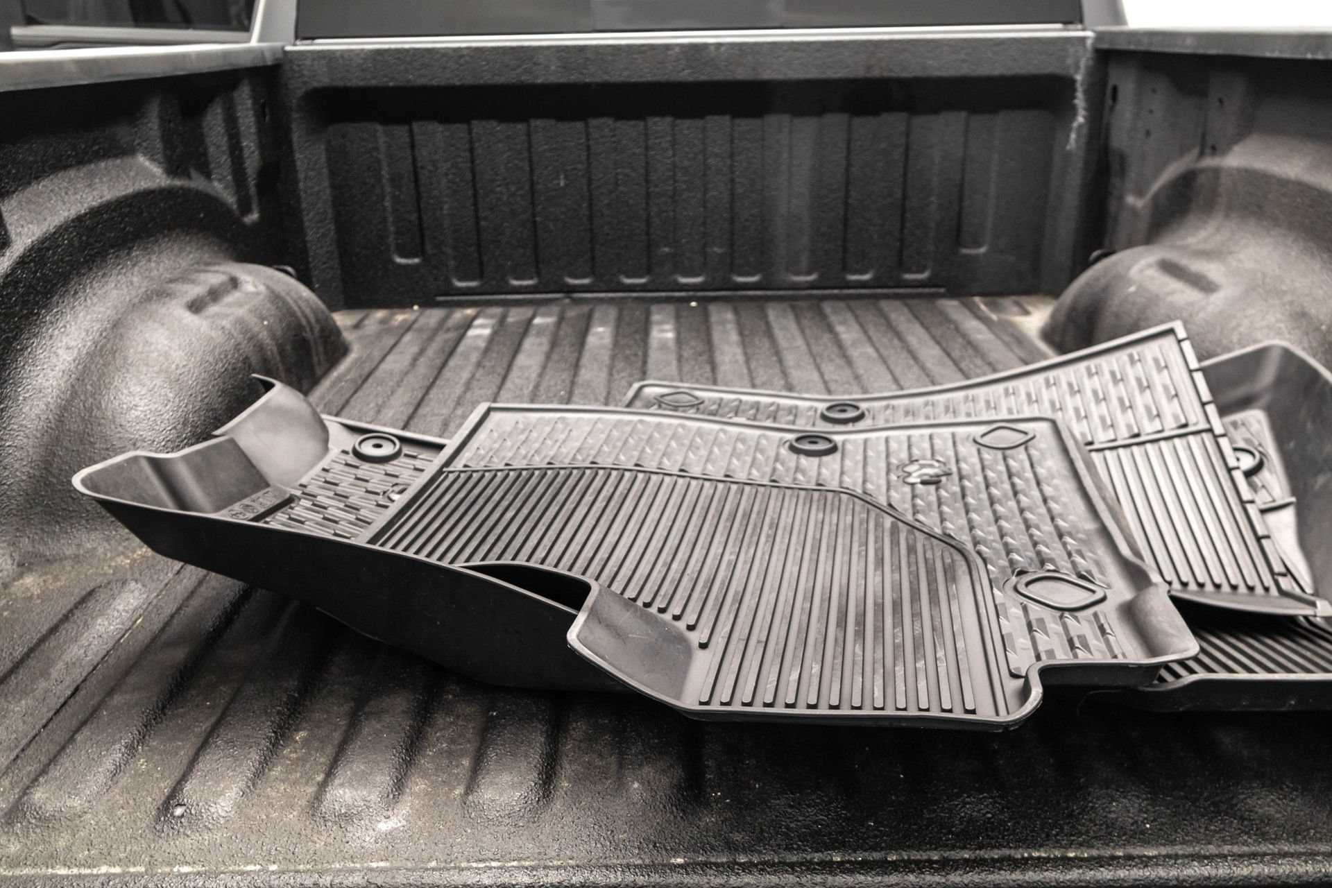Used 2022 RAM 1500 Laramie RWD image 32