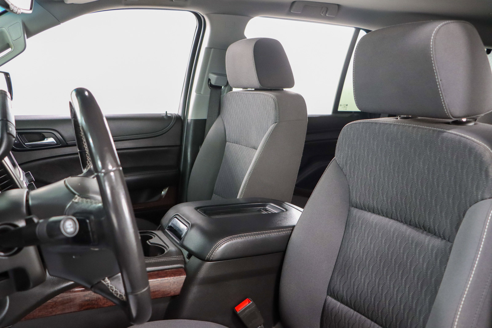 Used 2020 GMC Yukon SLE w/ Enhanced Driver Alert Package image 26