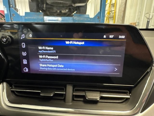 New 2026 Chevrolet Trax LT w/ Driver Confidence Package FWD image 18