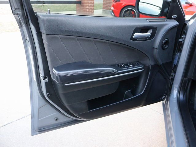 Used 2023 Dodge Charger SXT w/ Cold Weather Package image 19
