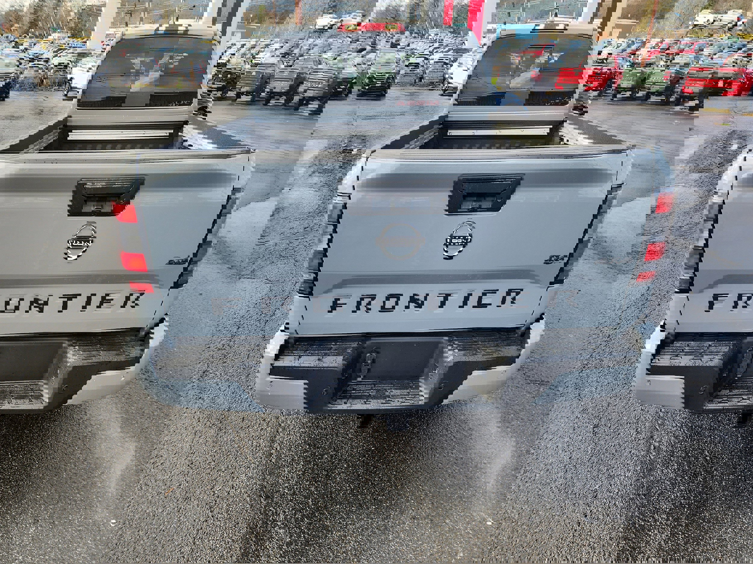 New 2026 Nissan Frontier SV image 7