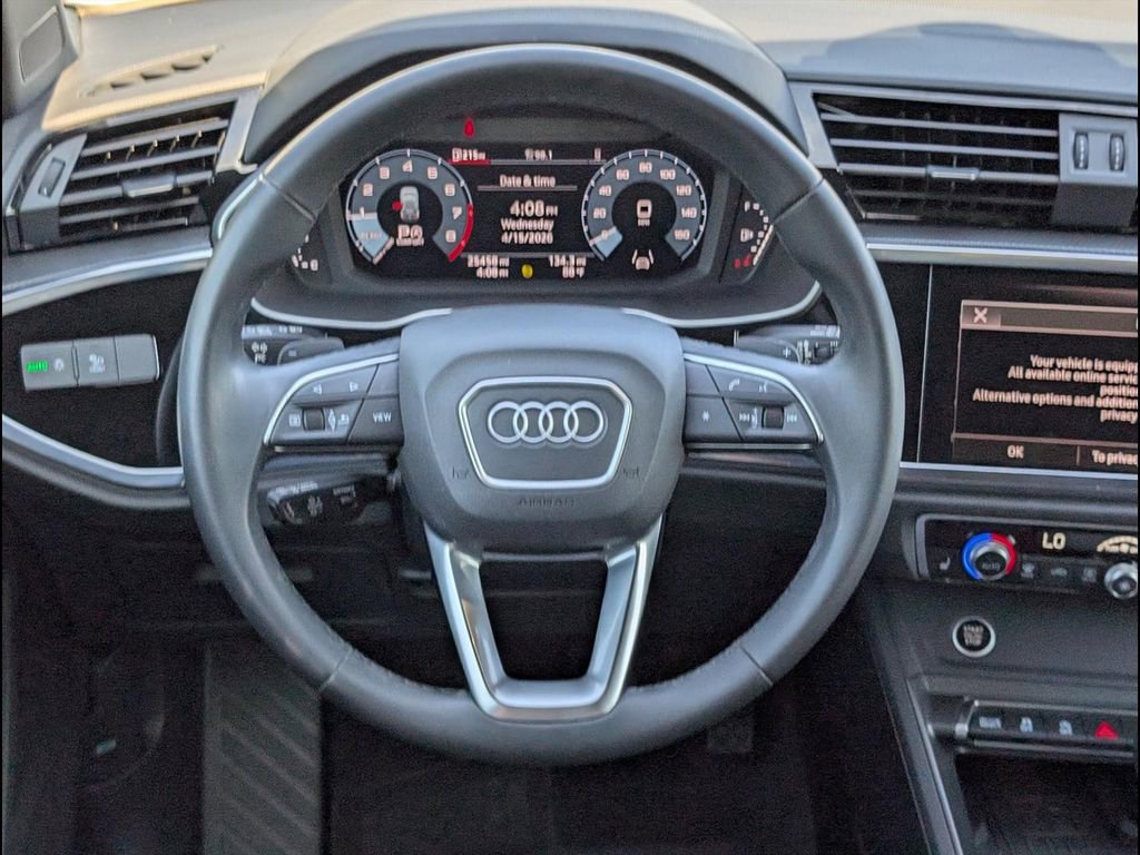 Used 2024 Audi Q3 2.0T Premium image 12