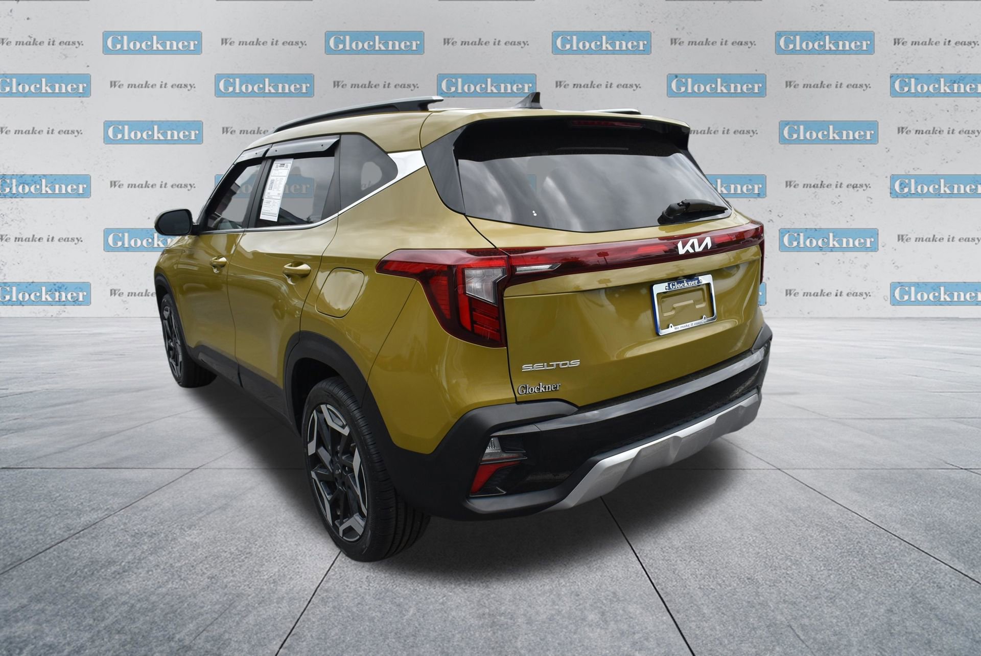 Used 2024 Kia Seltos SX w/ SX Sunroof Package AWD/4WD image 8
