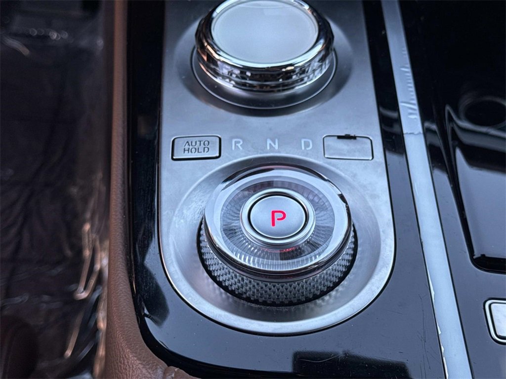 Used 2023 Genesis G80 2.5T image 17