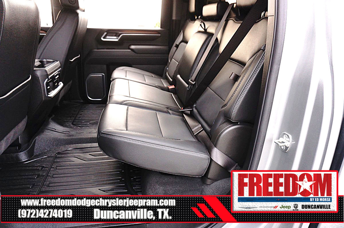 Used 2025 GMC Sierra 2500 Denali w/ Denali Reserve Package image 14