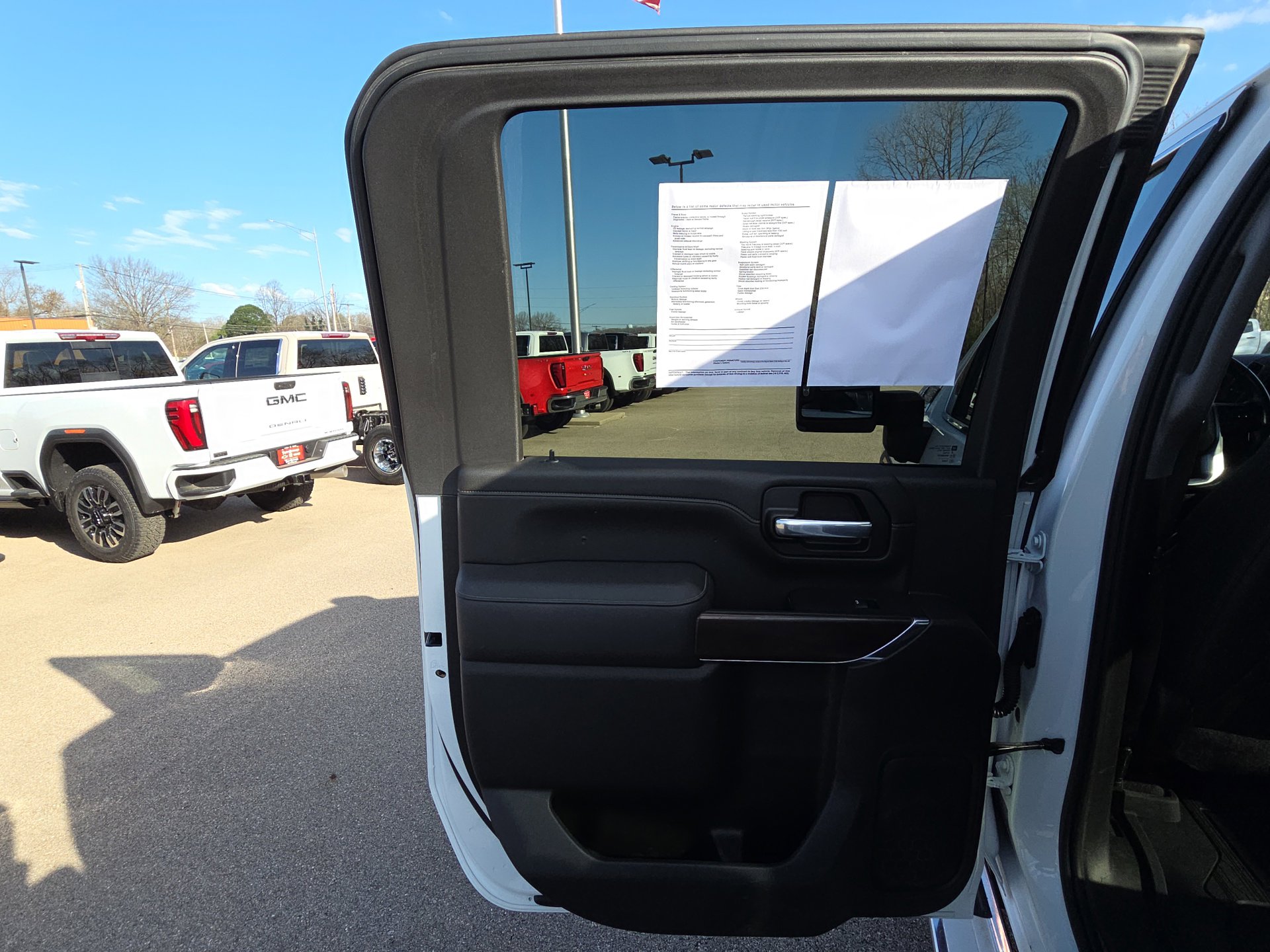 Used 2021 GMC Sierra 2500 SLT w/ SLT Premium Package image 28