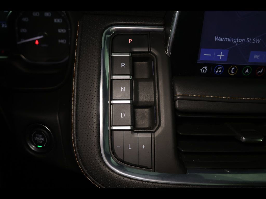 Used 2021 GMC Yukon XL AT4 w/ AT4 Premium Package image 27