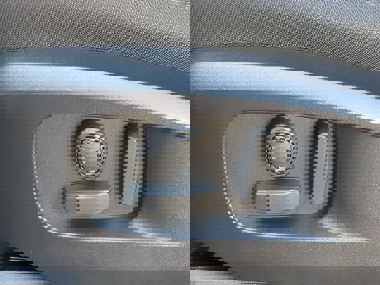 Used 2025 Land Rover Defender 110 S image 17