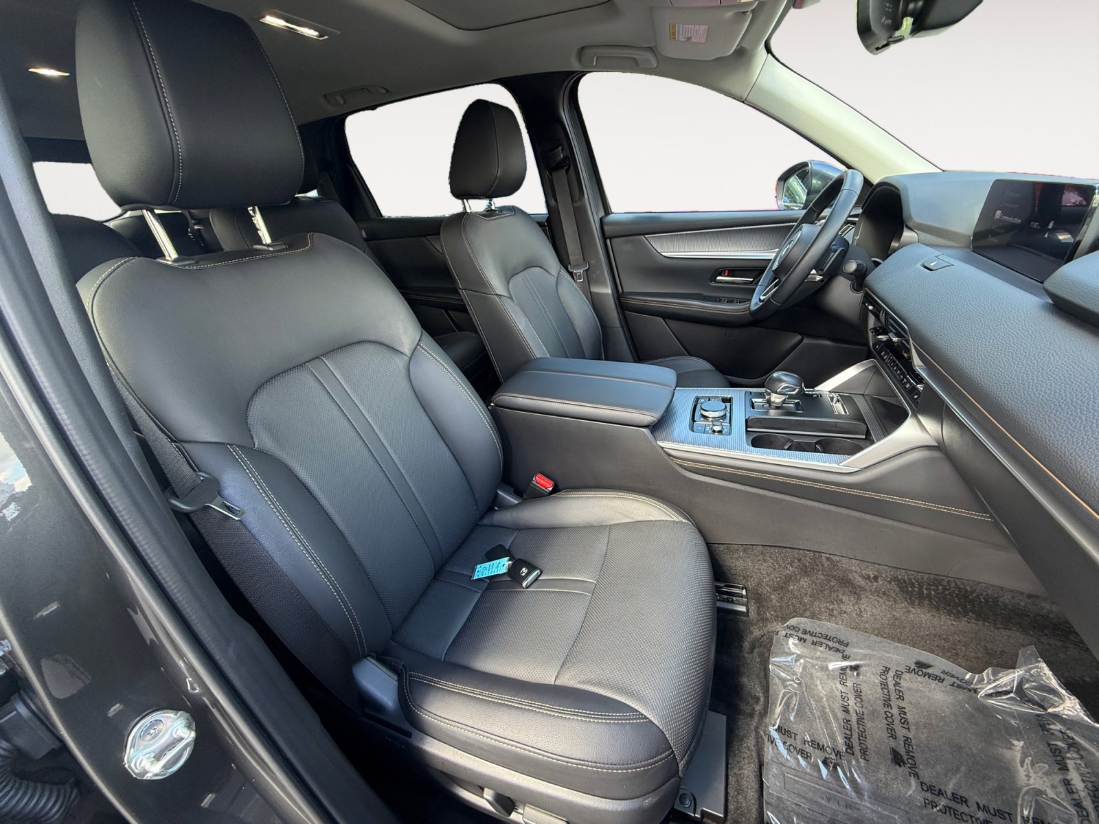 Certified 2024 MAZDA CX-90 Plug-In Hybrid w/ Preferred image 19