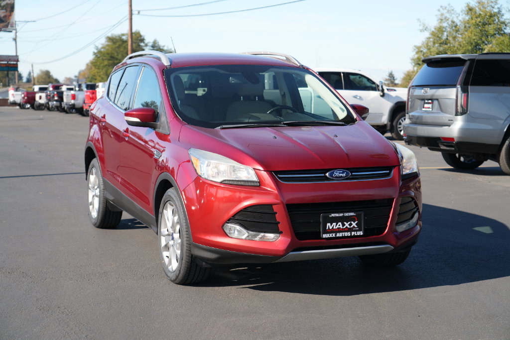 Used 2014 Ford Escape Titanium AWD/4WD image 2