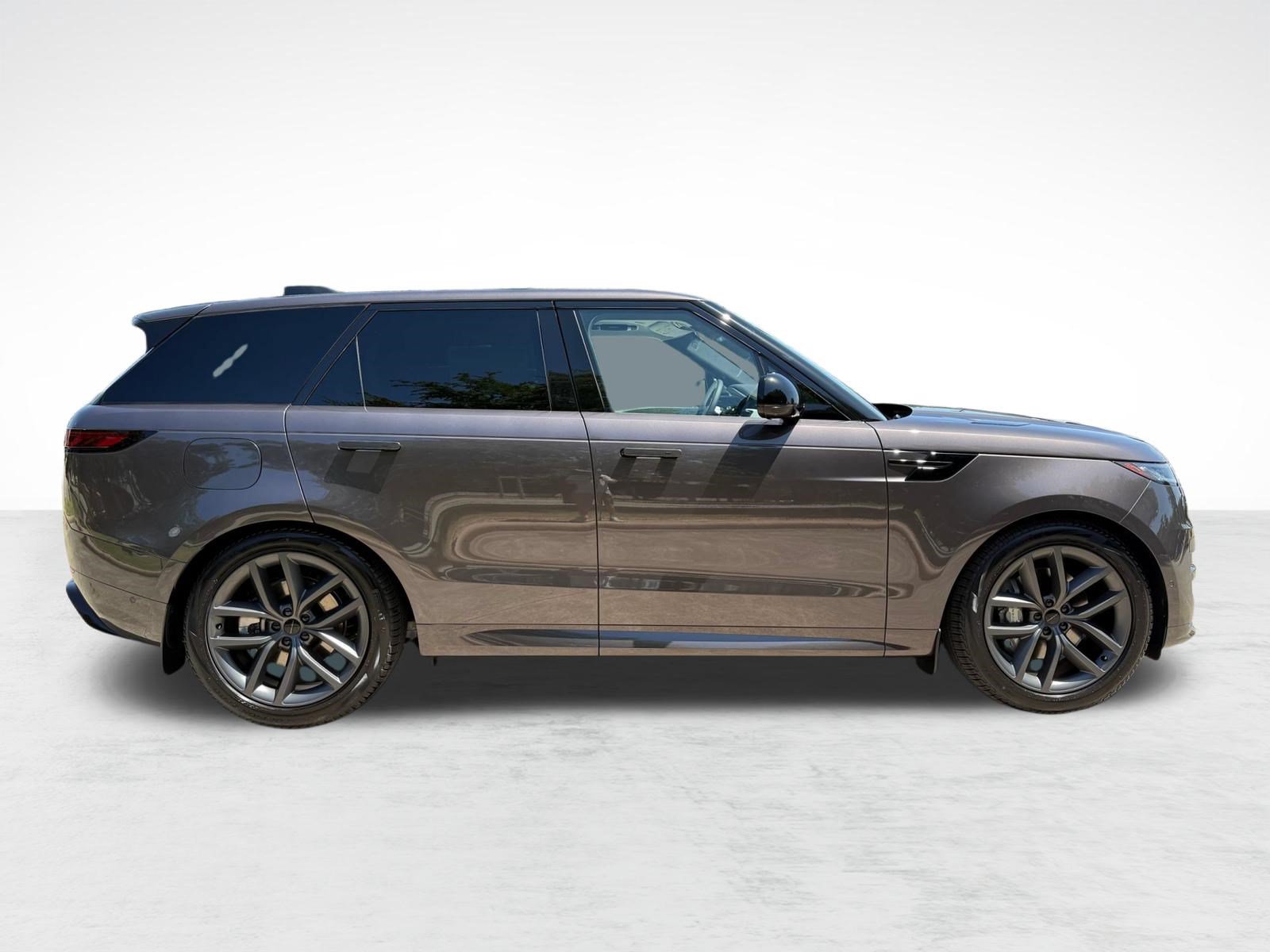 New 2026 Land Rover Range Rover Sport Dynamic SE AWD/4WD image 8