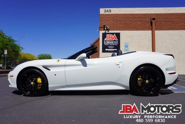 Used 2015 Ferrari California T image 66