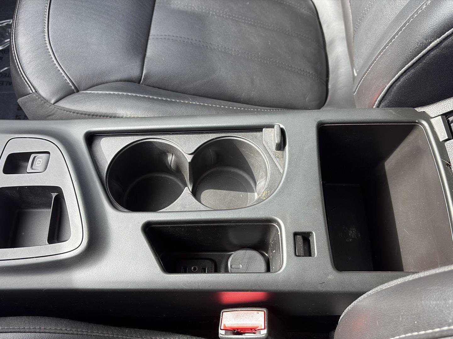 Used 2017 Buick Regal Sport Touring image 14