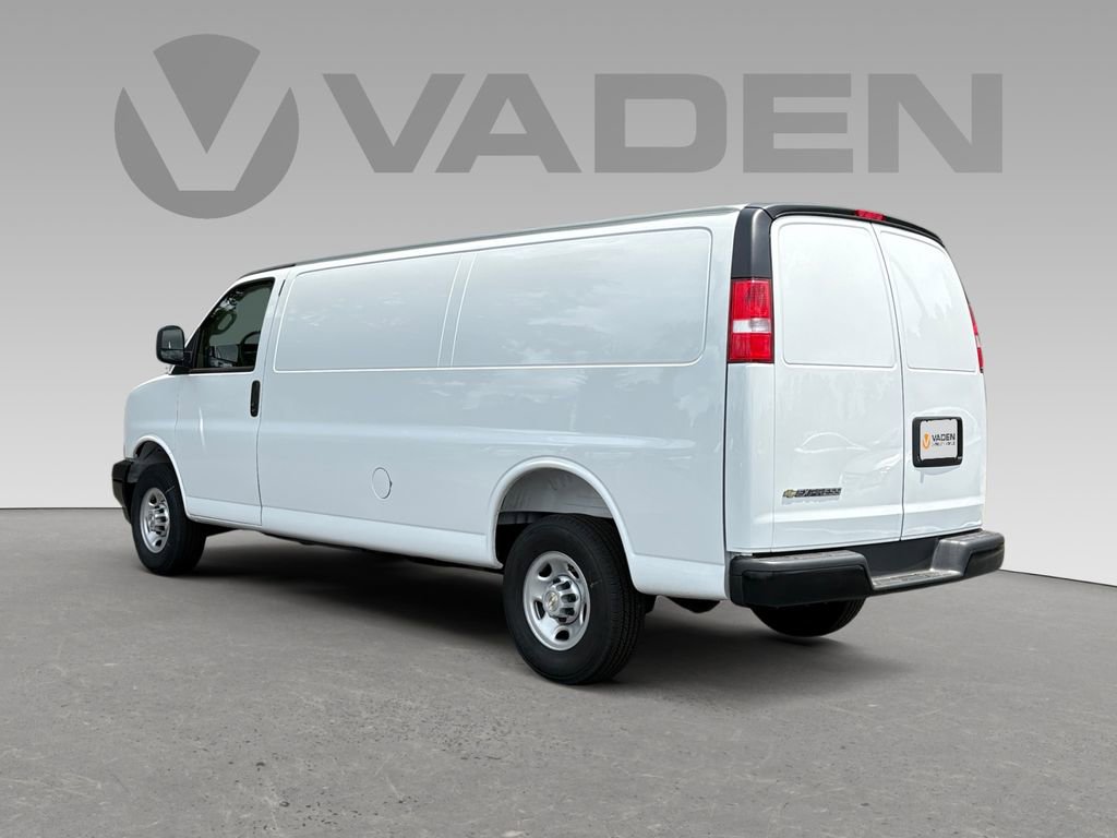 New 2026 Chevrolet Express 3500 Extended w/ Driver Convenience Package RWD image 19