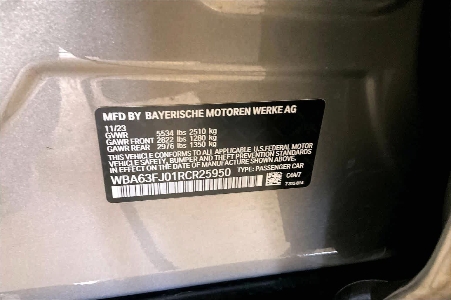 Used 2024 BMW 540i xDrive w/ Premium Package AWD/4WD image 32