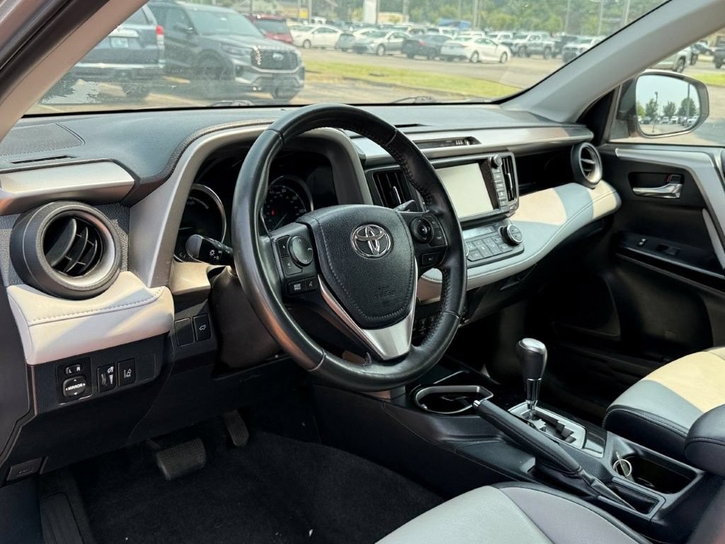 Used 2017 Toyota RAV4 Limited w/ Advanced Technology Package AWD/4WD image 11