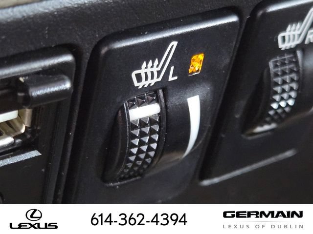 Used 2015 Toyota Sienna XLE FWD image 32