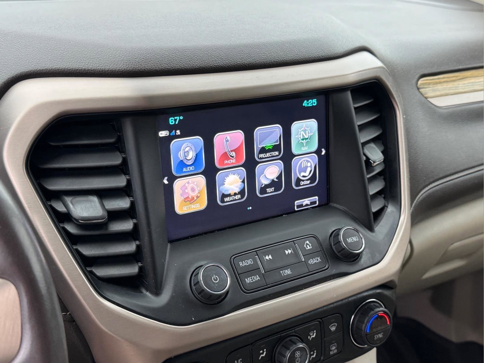 Used 2019 GMC Acadia Denali image 25