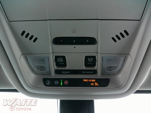 Used 2023 GMC Acadia Denali w/ Denali Ultimate Package image 29