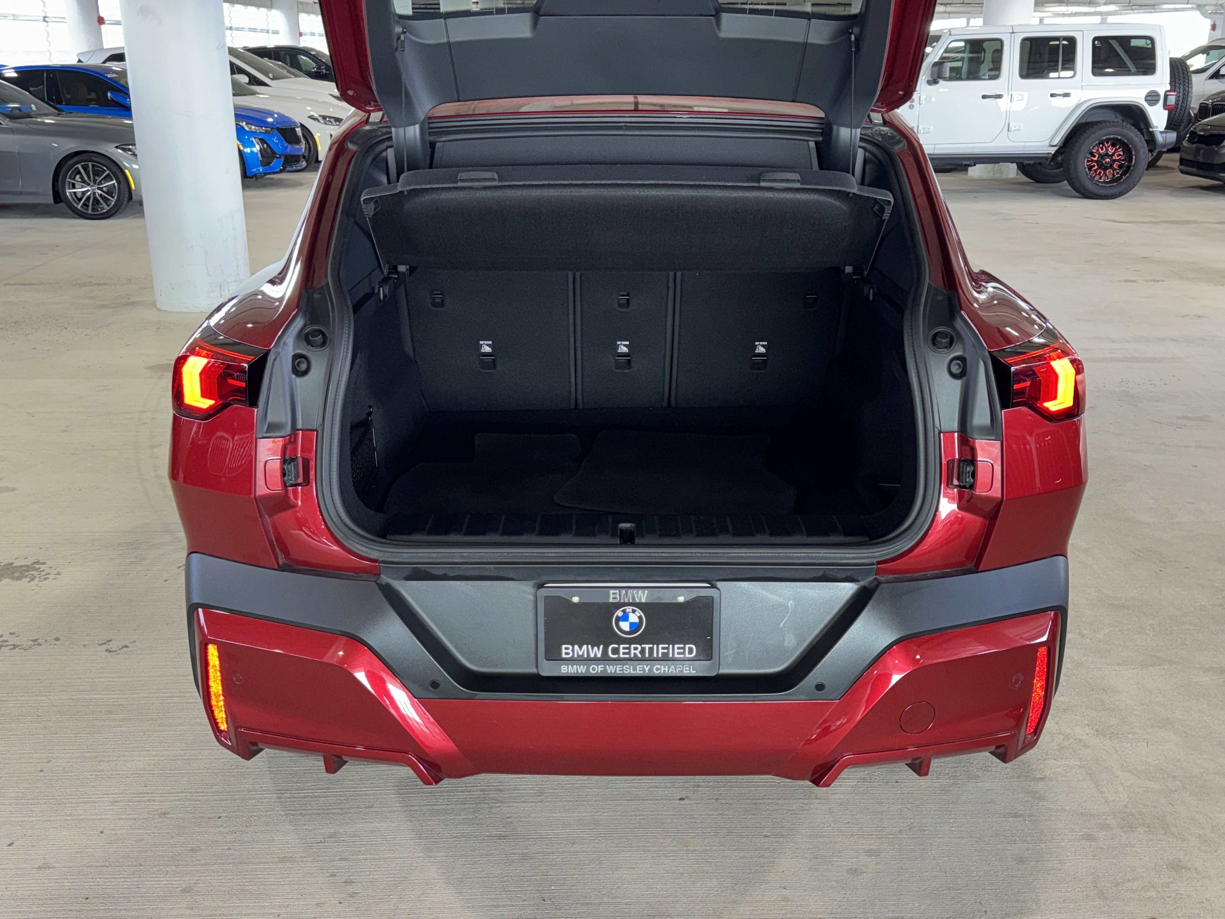 Certified 2025 BMW X2 xDrive28i w/ Premium Package image 13