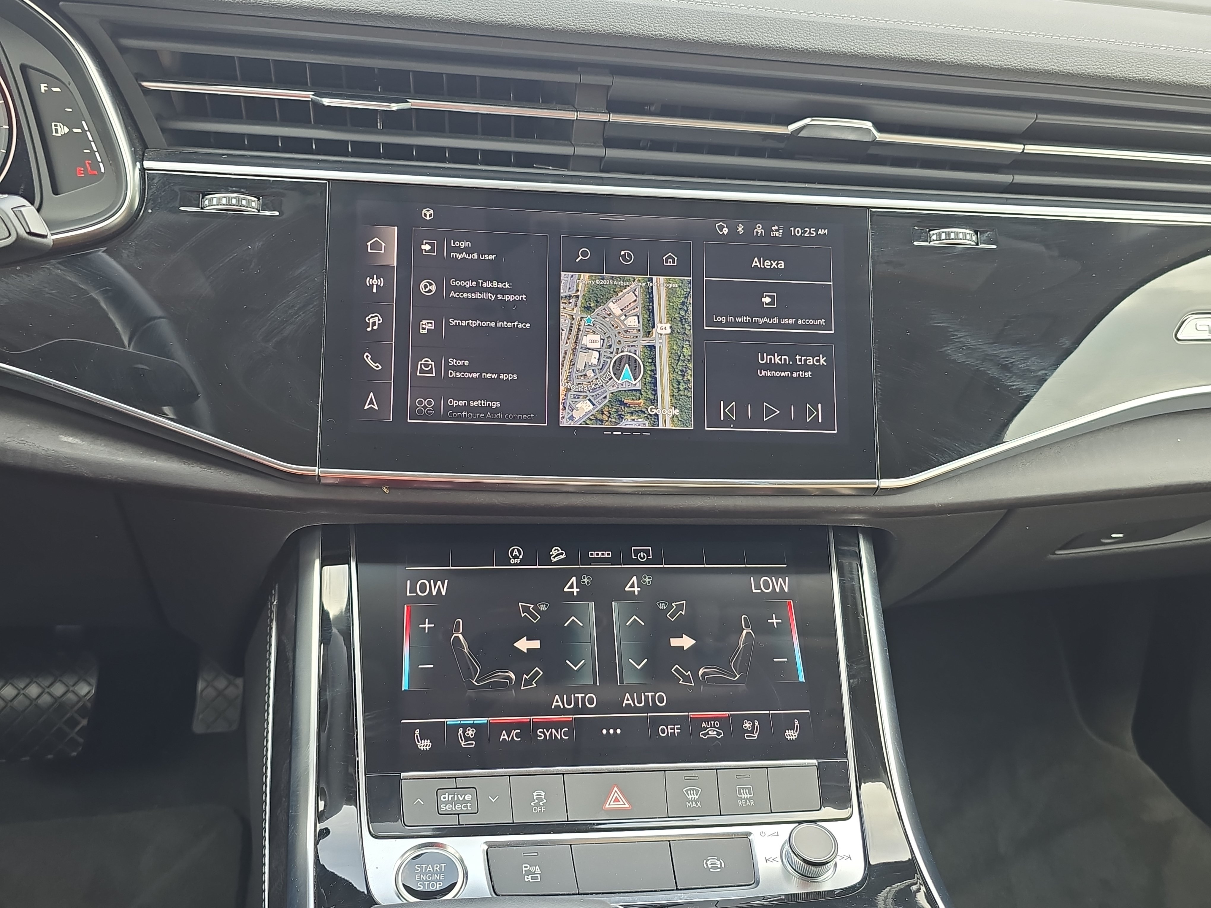 Used 2025 Audi Q7 3.0T Premium Plus AWD/4WD image 22