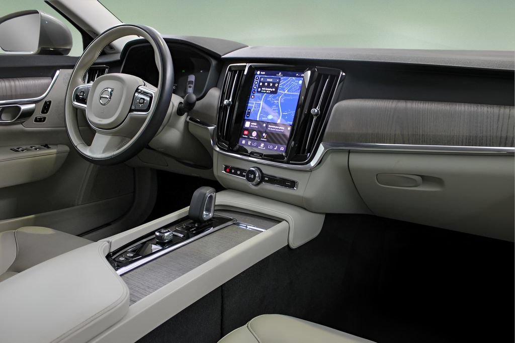 Certified 2023 Volvo S90 B6 Plus w/ Protection Package Premier AWD/4WD image 21