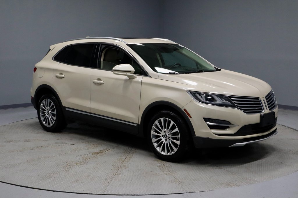 Used 2018 Lincoln MKC Reserve w/ Lincoln MKC Climate Package image 1