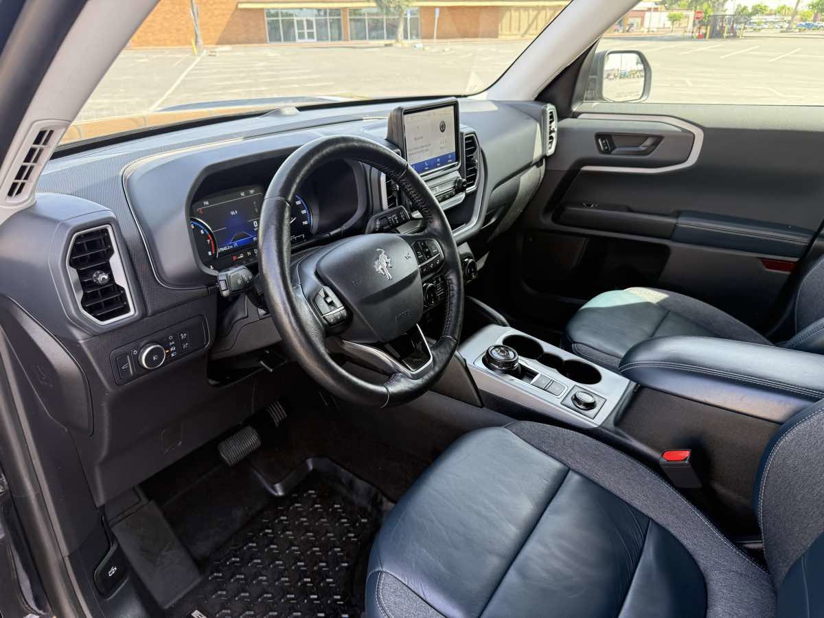 Used 2022 Ford Bronco Sport Outer Banks AWD/4WD image 14