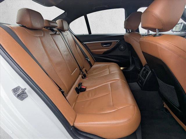 Used 2016 BMW 340i xDrive Sedan image 25
