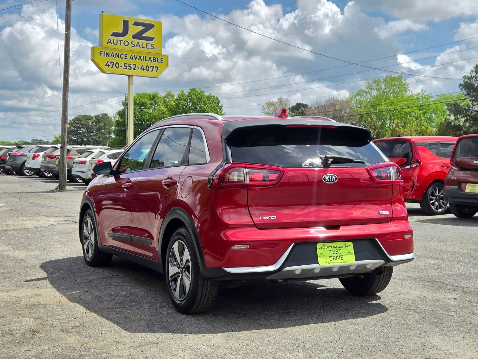 Used 2019 Kia Niro LX image 4