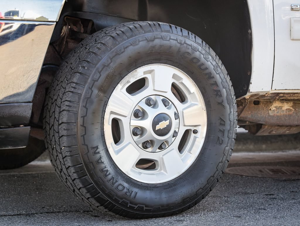 Used 2014 Chevrolet Silverado 2500 LT AWD/4WD image 11