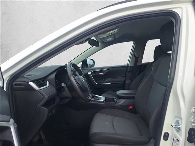 Used 2024 Toyota RAV4 XLE AWD/4WD image 10