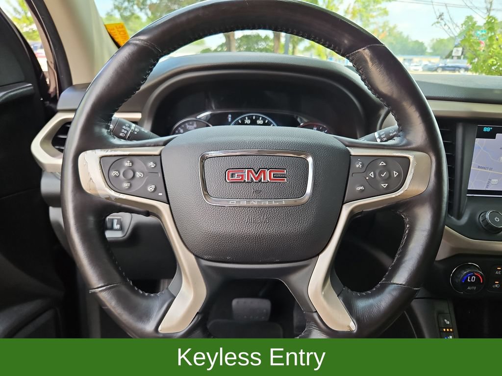 Used 2018 GMC Acadia Denali w/ Technology Package AWD/4WD image 10