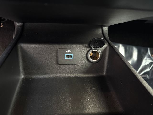 Used 2018 Ford Fusion SE image 35