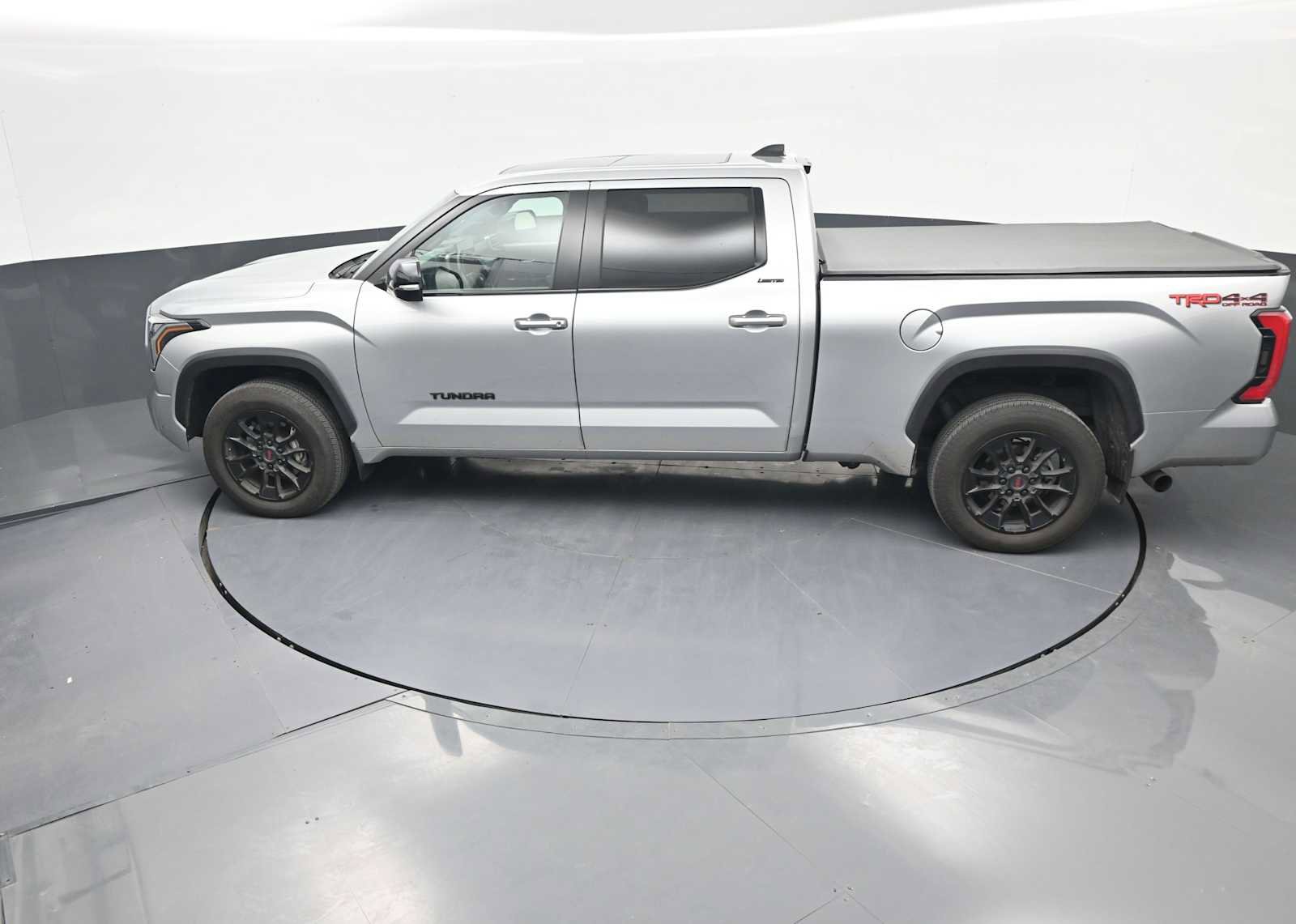 Used 2025 Toyota Tundra Limited w/ TRD Off-Road Package AWD/4WD image 26