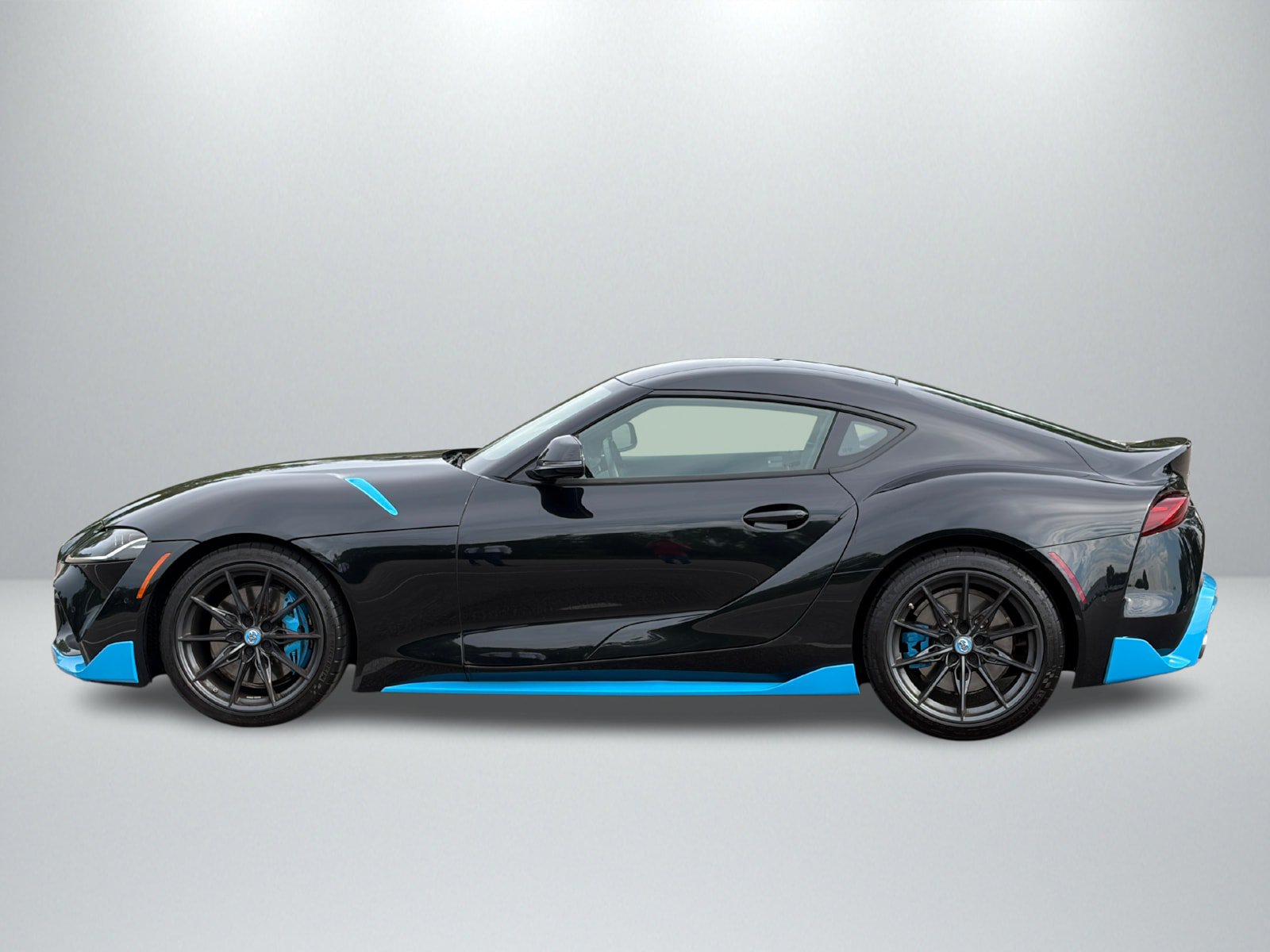 Used 2024 Toyota Supra Premium w/ Driver Assist Package RWD image 2
