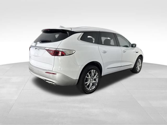 Used 2023 Buick Enclave Essence w/ Experience Buick Package AWD/4WD image 5