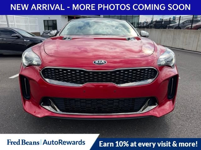Used 2020 Kia Stinger GT-Line w/ Sun & Sound Package AWD/4WD image 2