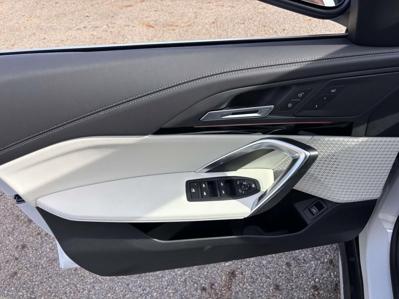 New 2026 BMW X1 xDrive28i w/ Technology Package image 11